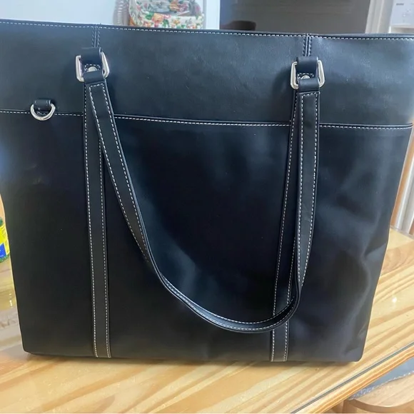 Targus Deluxe Black Tote - Brand New - Beautiful - Picture 2 of 5